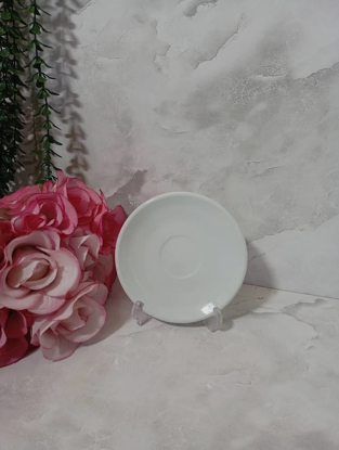 تصویر از نعلبکی نسترن