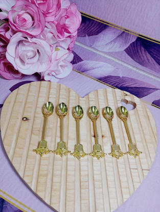 تصویر از قاشق چای خوری طلایی تاج