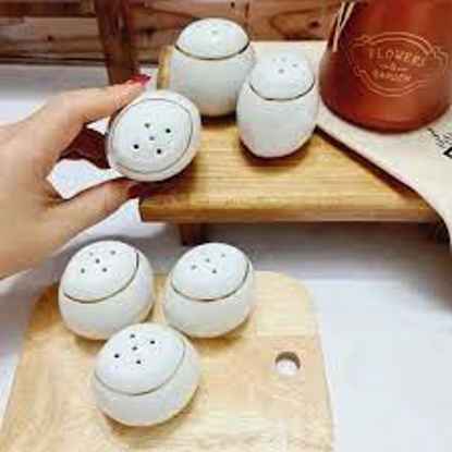 تصویر از نمکپاش گردخط طلا