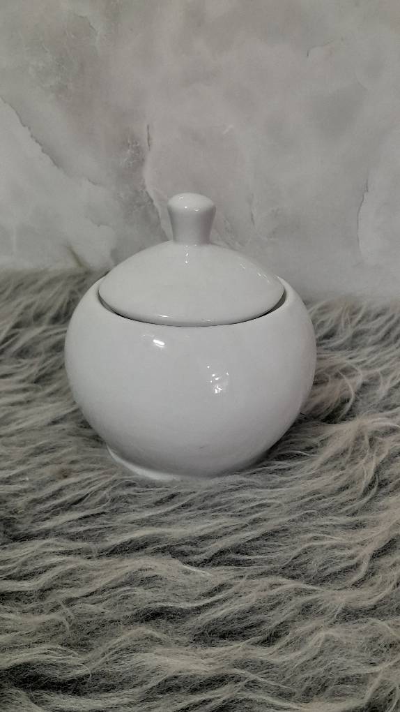 تصویر از قندان ساده گرد